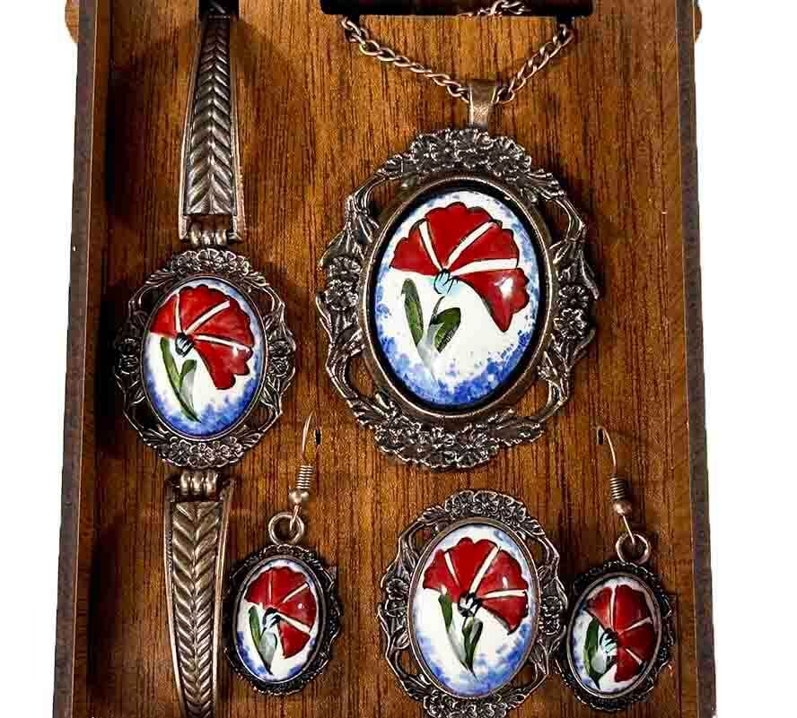 Anniversary Gift Carnation Patterned Iznik Tile Jewelry Set - 1