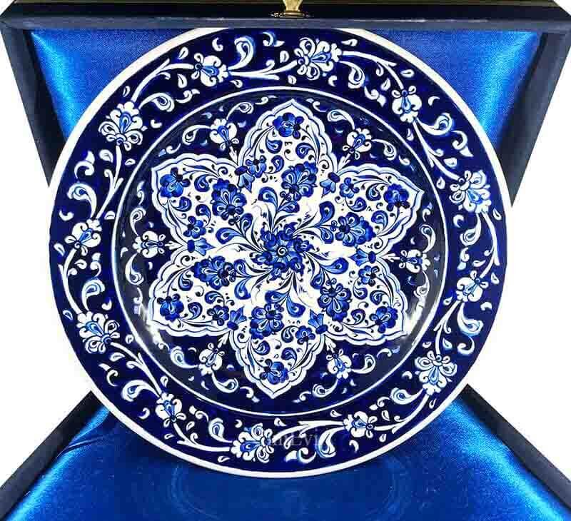 Assiette Carrelage Iznik Motif Lotus Bleu et Blanc - 1