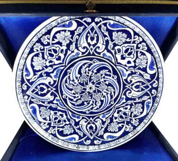 Baba Nakkaş Iznik Ceramic Plate - 1