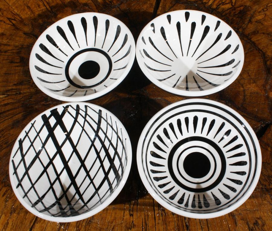 Black and White Bowl Set - 2