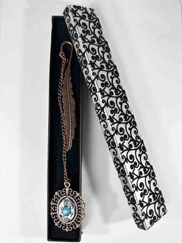 Blue Clover Iznik Ceramic Bookmark - 2