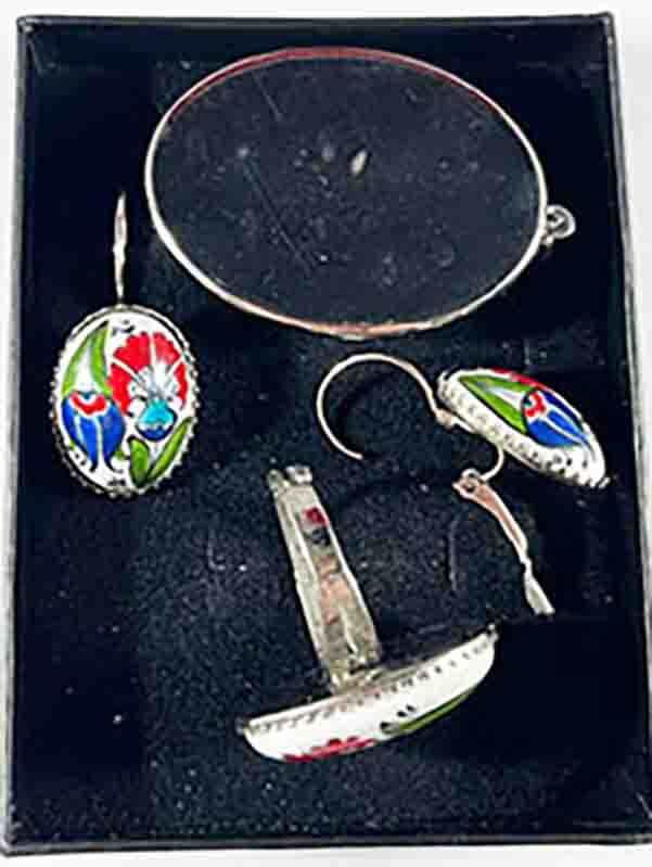 Carnation and reverse tulip jewelry set - 2