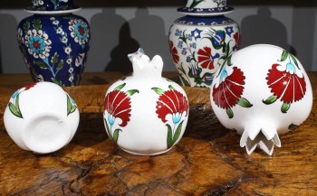 Carnation Patterned Pomegranate Set - 2