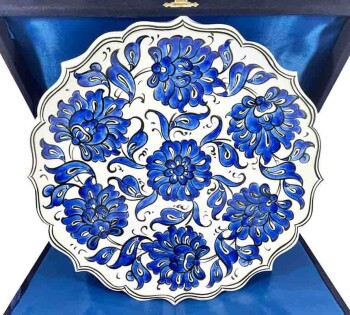 Cobalt Blue Edge Flower Garden - 1