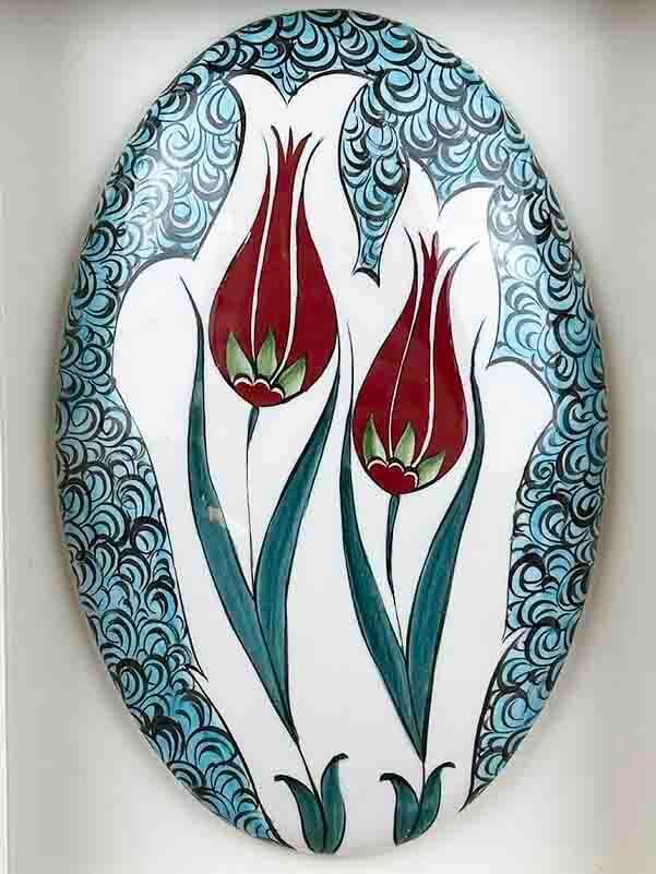 Corporate Gift Double Tulip and Golden Horn Motif Wall Hanging - 2