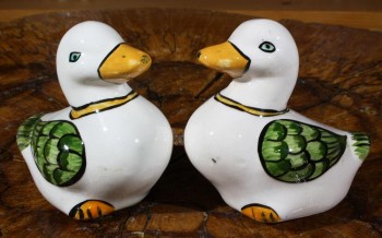 Double Tile Pigeon Figurines - 2