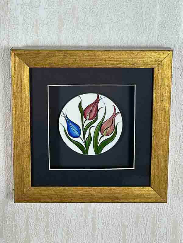 Istanbul Tulip Motif Iznik Tile Plaque - 5