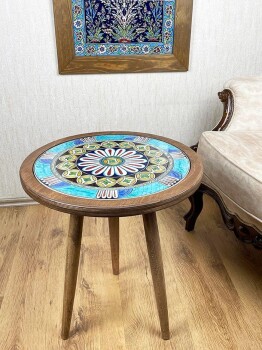 Iznik Ceramic Side Table with Millet Craft Motif - 1