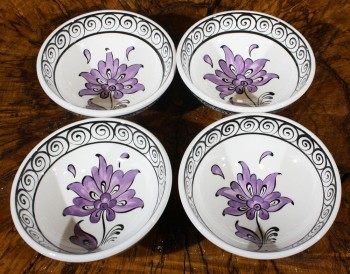 Lotus Patterned 4 Pieces Bowls - 1