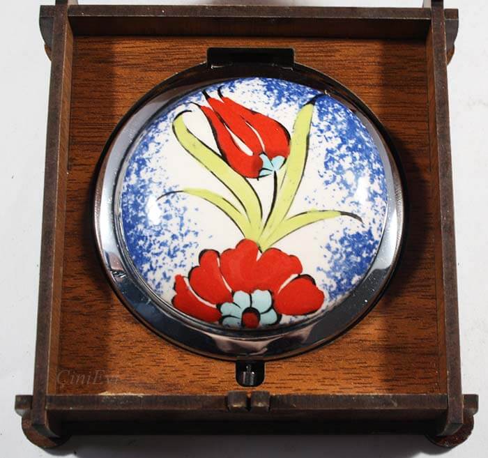 Spring Pattern Iznik Tile Makeup Mirror - 1