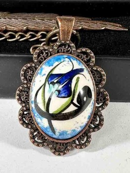 Tulip and Vav Iznik Ceramic Bookmark - 1