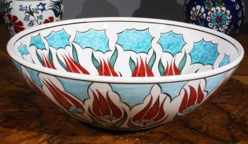 Tulip Patterned 30cm Iznik Tile Bowl - 1