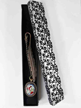 Tulip Pearls, Iznik Tile Bookmark - 2