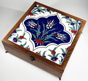 Valentine's Gift 3 Tulips Wooden Storage Box - 1